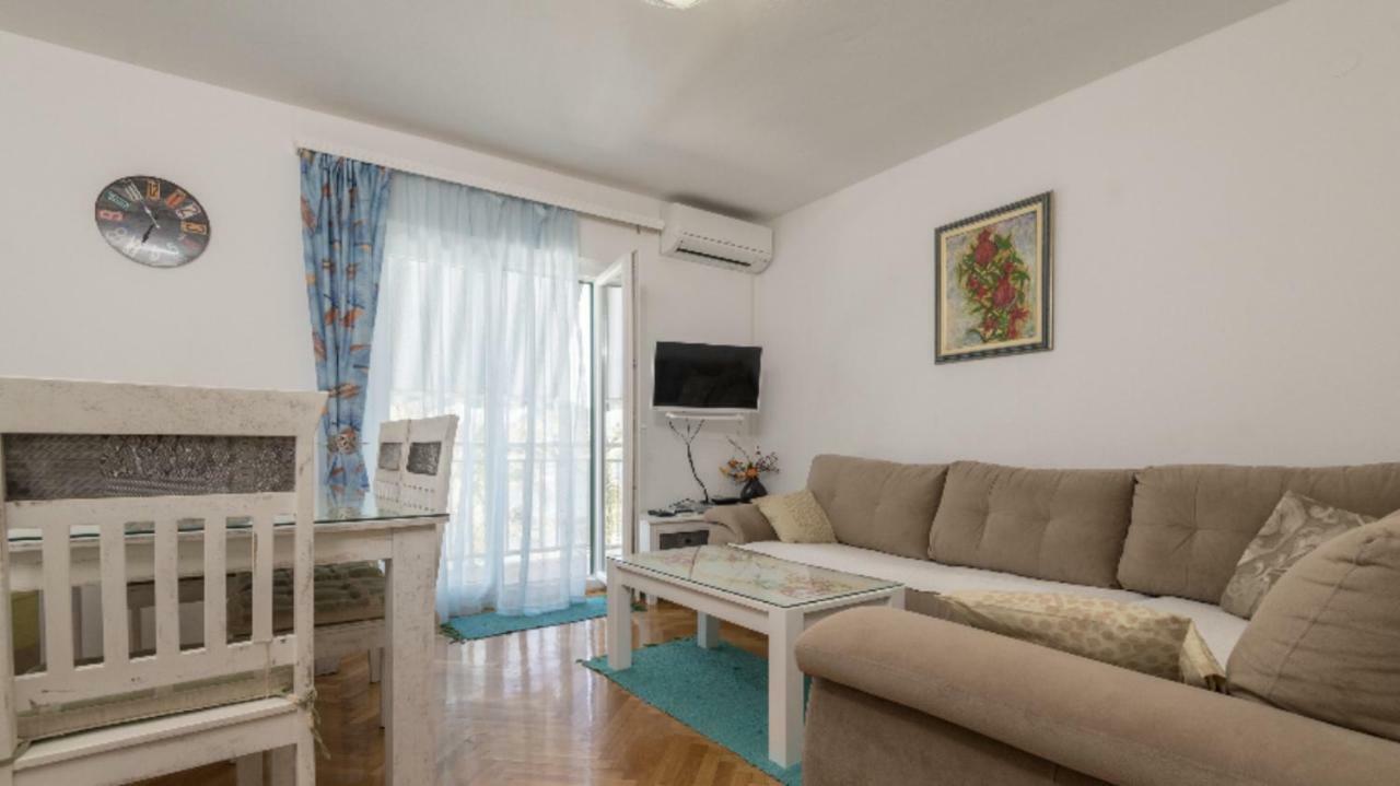 Apartment Ema Блаце Екстер'єр фото